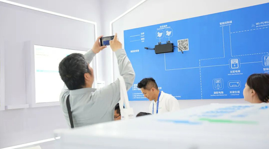 团结协作 共谋发展丨龙8国际储能重磅亮相第8届南博会